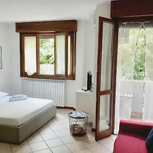 La Casa Sul Bosco Como
