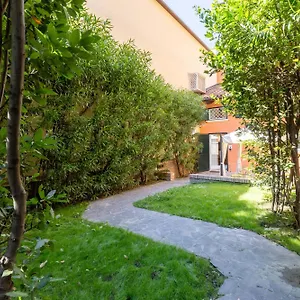 Isaia Garden - Bolognarooms Holiday home